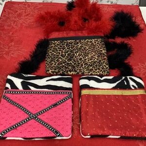 Handmade & designed messenger bags w/ boa shoulder straps. NEW. Pick 1 at $22.